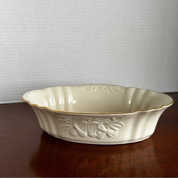 Vintage Lenox 8 3/4" China Harvest Server Bowl - Picture 4 of 9